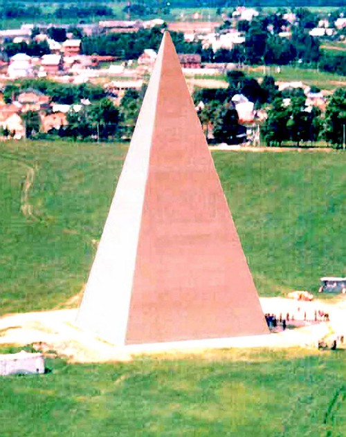 russian-pyramid_2_large